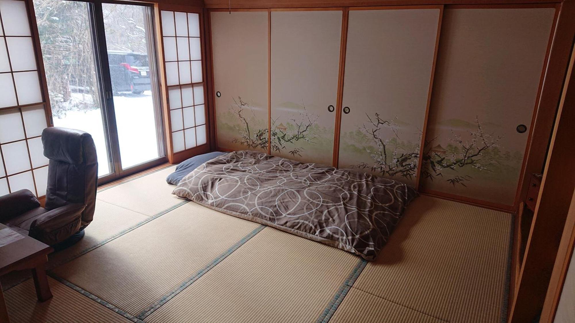 青森伝統芸能を楽しめる繭子の宿 Hachinohe Buitenkant foto
